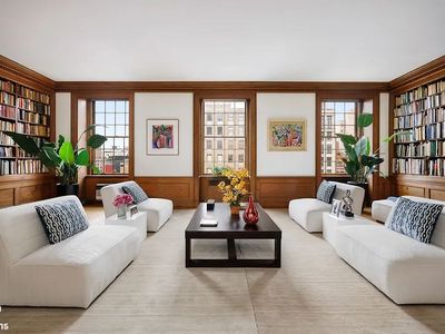 1001 Park Ave #11