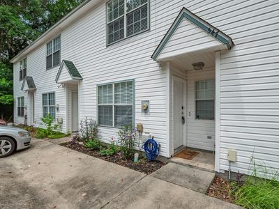 547 Collinsford Rd #15