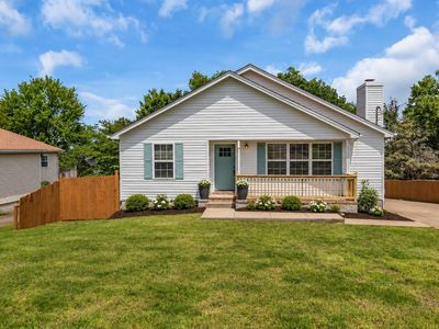 240 Lake Forest Dr