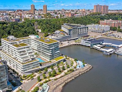 800 Avenue At Port Imperial Blvd #318