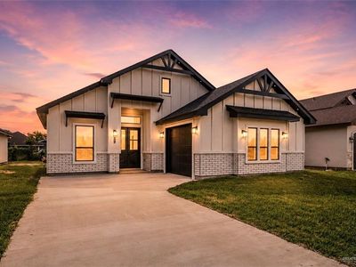 528 W Freedom Way