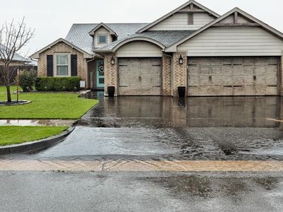 16709 Monroe Dr
