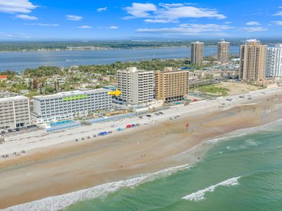 3115 S Atlantic Ave APT 305