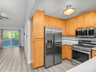 7322 York Town Pl Unit 906