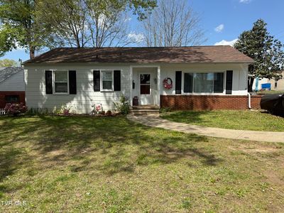 709 Oakdale Rd