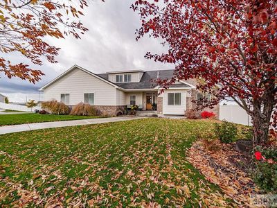 6369 E Tower Castle Loop