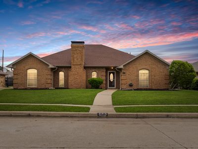 200 Sunny Crest Dr
