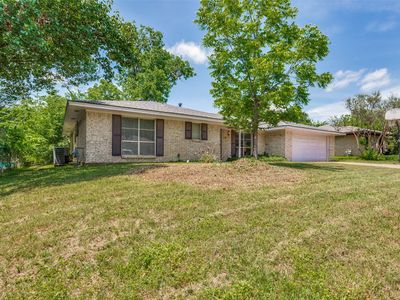 1121 Billie Ruth Ln