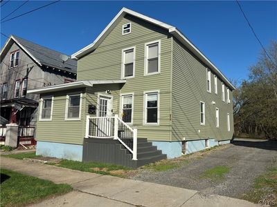 1251 Mohawk St