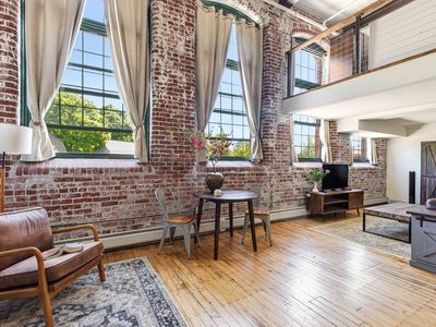 30 Lincoln Street #211
