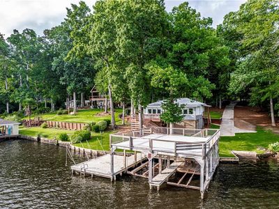 281 Thomas Dr