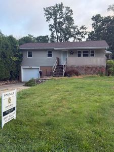 437 Brenda Dr
