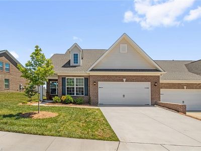 405 Mountain Grove Ln