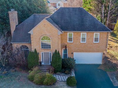 5116 Meadow Creek Dr