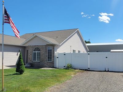 1121 Liberty Cir