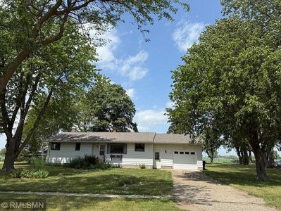 202 E North Ave