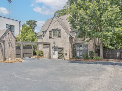 529 Cloverdale Rd