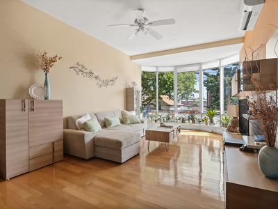 71 Village Rd N APT 2D
