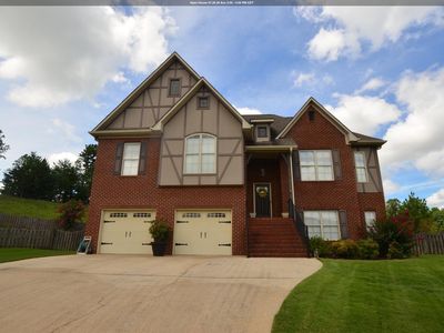 459 River Oaks Ln