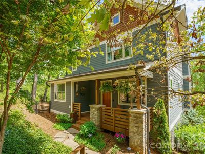 24 Acadia Dr