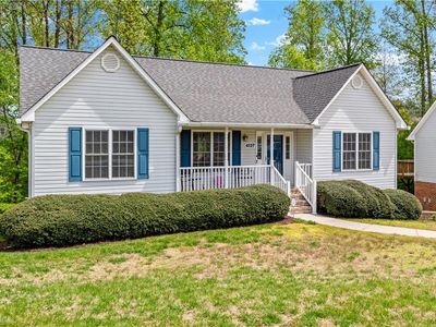 4137 Meredith Woods Ln