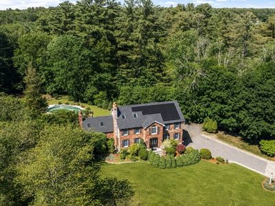 4 Battcock Rd