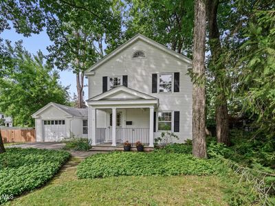 5 Woodridge Road