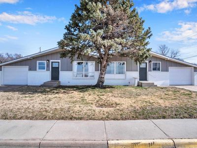 409 & 411 S Kansas Ave