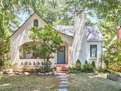 1430 Woodland Dr