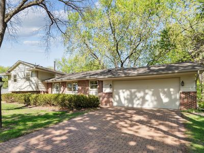 5832 Creek Valley Rd