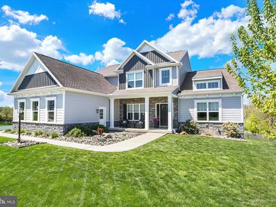 102 Memorial Dr