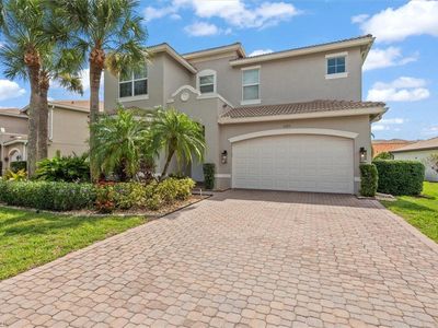 11103 Sparkleberry DR