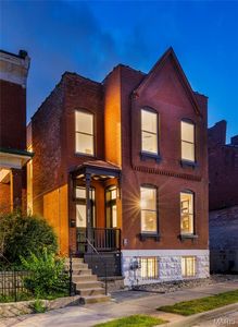 2909 McNair Ave