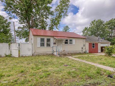 Property at 103 E 18th St, Lamar, MO