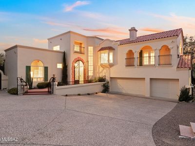 6701 N Avenida De Las Palazas