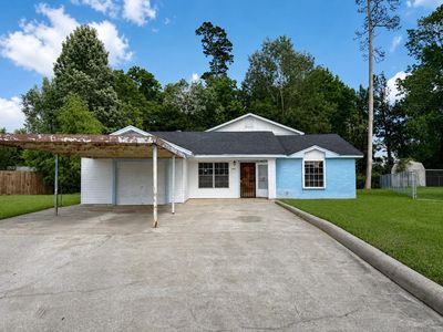 3320 Roslyn Ct