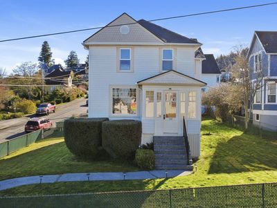 Property at 708 33rd St, Astoria, OR