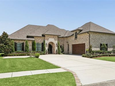 307 Lac Iberville Dr