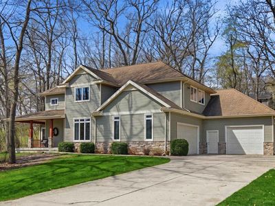 292 Maple Heights Road
