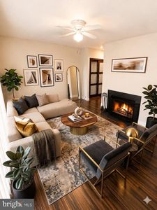 11B E Daisy Ln #11B