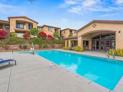 2715 Lake Pointe Dr Unit 116