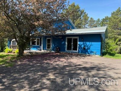 1435 Odanah Rd