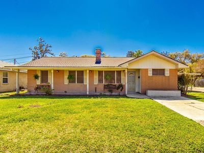 500 Mire St