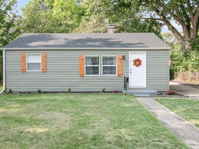 1320 Eastbrook Dr