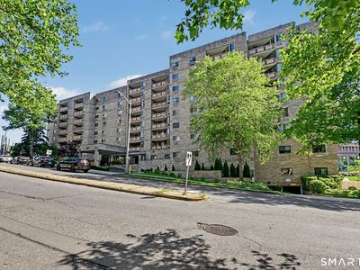 143 Hoyt Street #4K