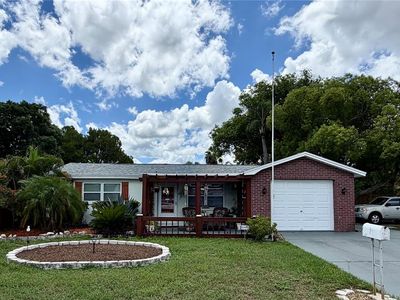 7004 ROCKWOOD DR