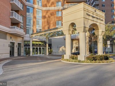 3101 Hampton Dr #608