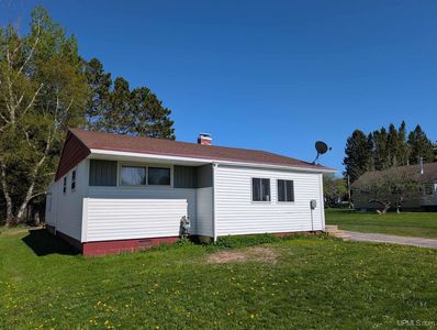 1414 Center St