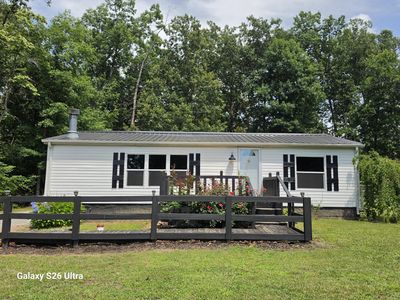 1361 Lakeshore Dr