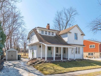 22828 Poplar Beach Dr